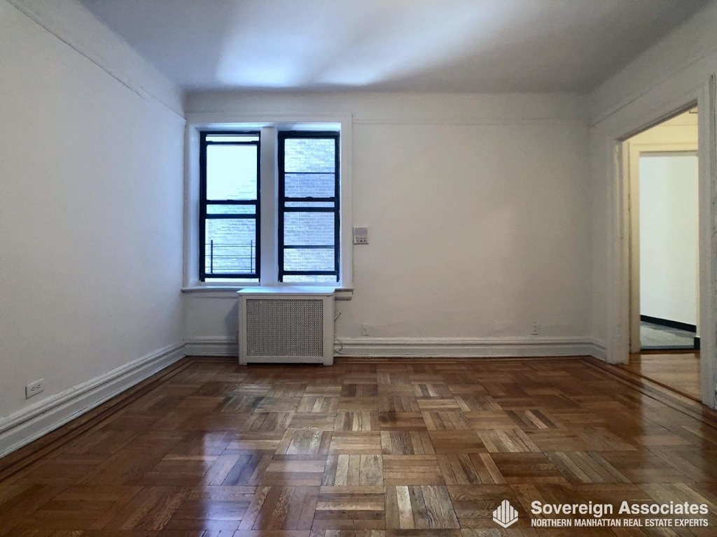 282 Cabrini Boulevard - Photo 0