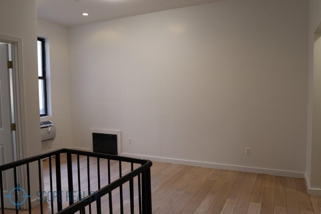 669 East 21st Street, #1r - Photo 0