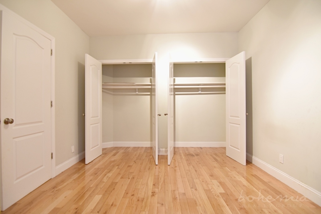 815 W 180th St, Apt 1a - Photo 8