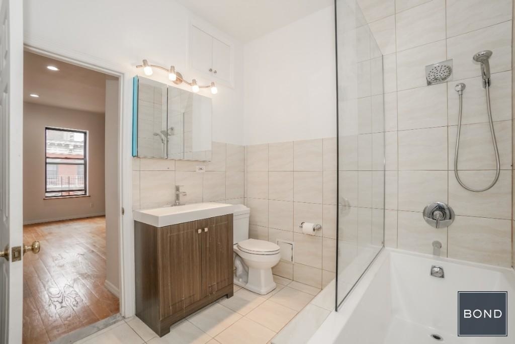 245 East 81st Street - Photo 6