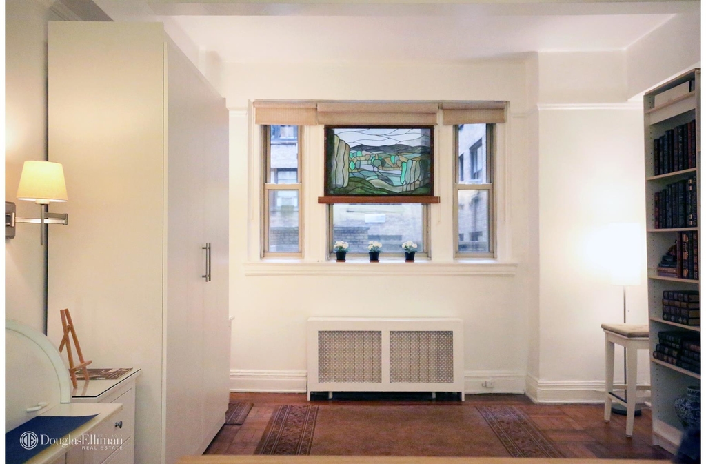 24 Fifth Avenue - Photo 4