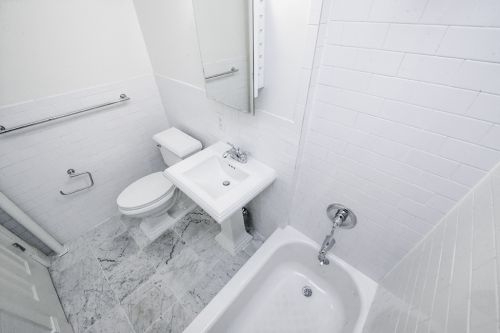 228 East 84th Street - Photo 4