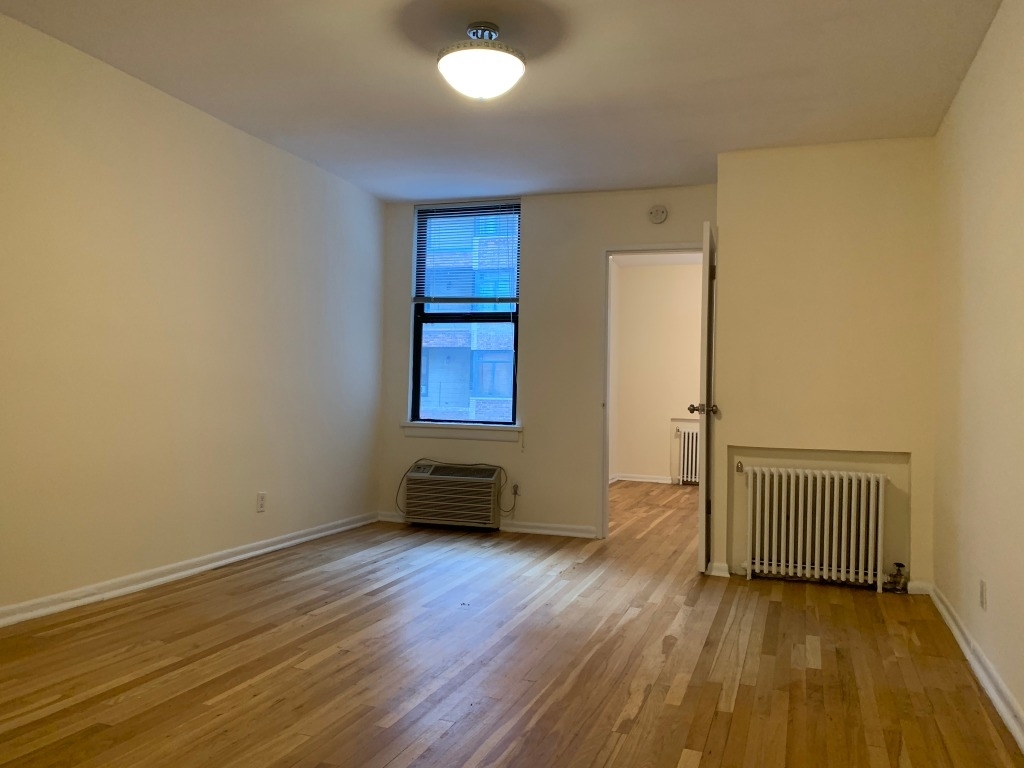 210 East 83rd Street - Photo 3