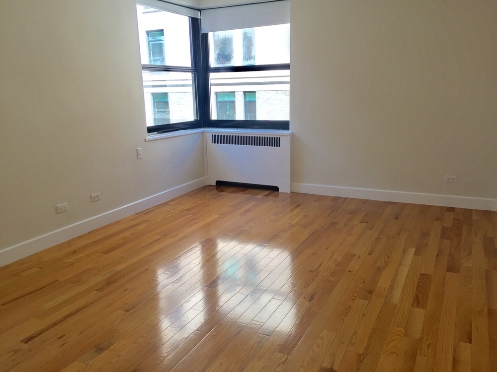 8 Gramercy Park S - Photo 2