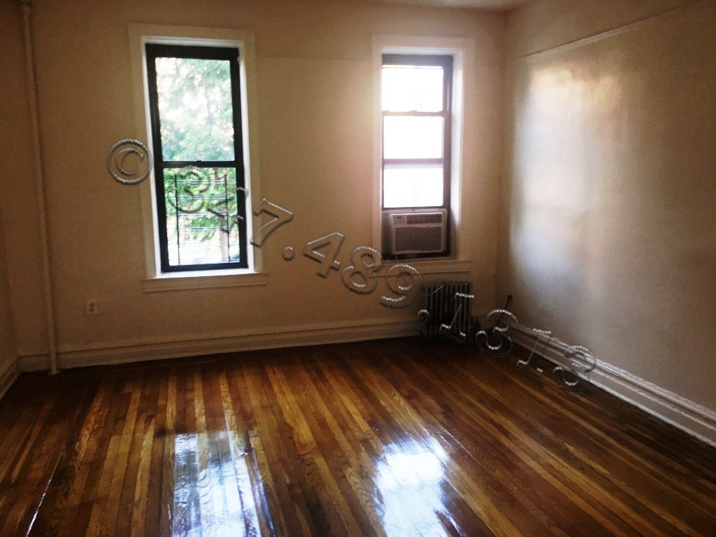 262 East 55th Street - Photo 2