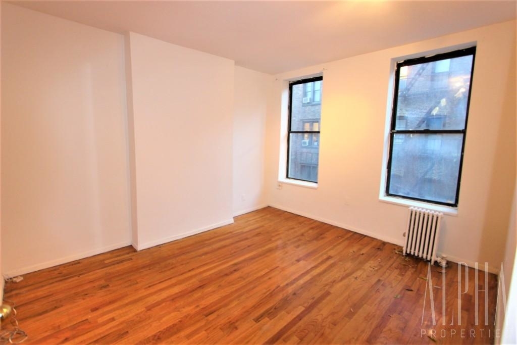 405 East 77th Street - Photo 0