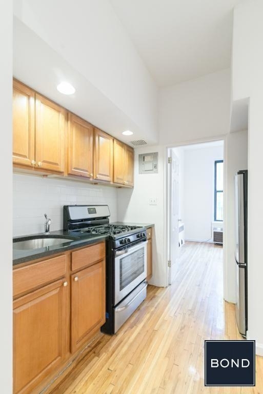 328 East 93 Street - Photo 1