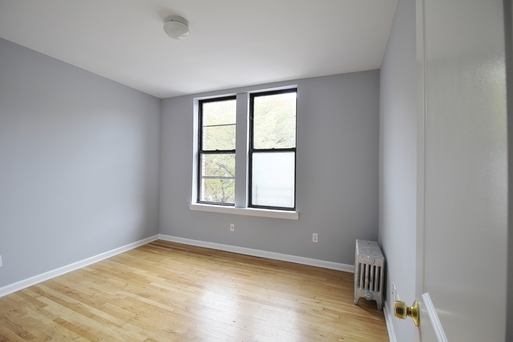 3612 Broadway - Photo 5