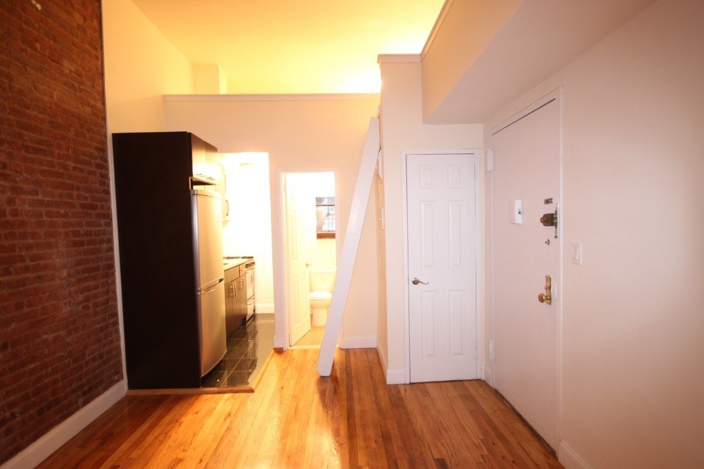 163 West 73rd Street - Photo 5