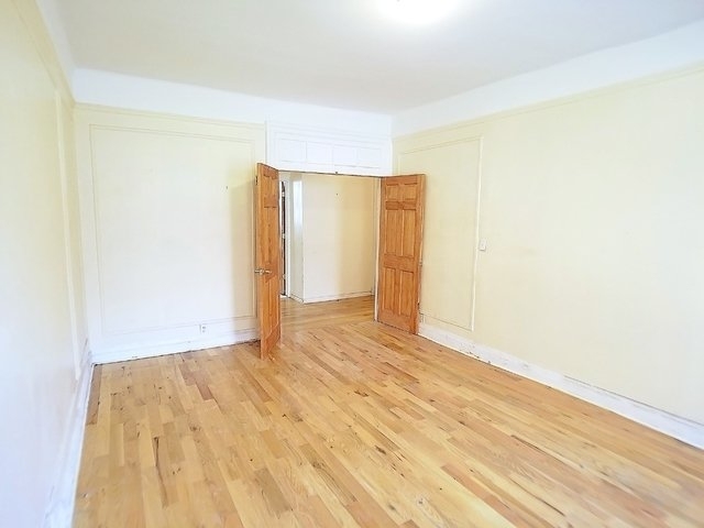 8 Magaw Place - Photo 1