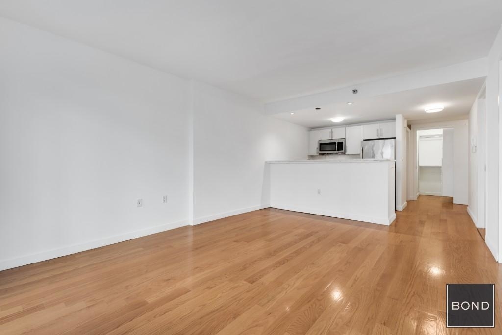 30 West 18th Street - Photo 1