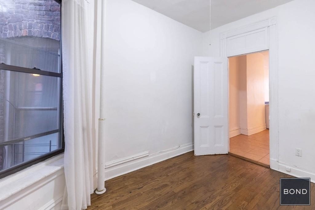 228 East 89th Street - Photo 9