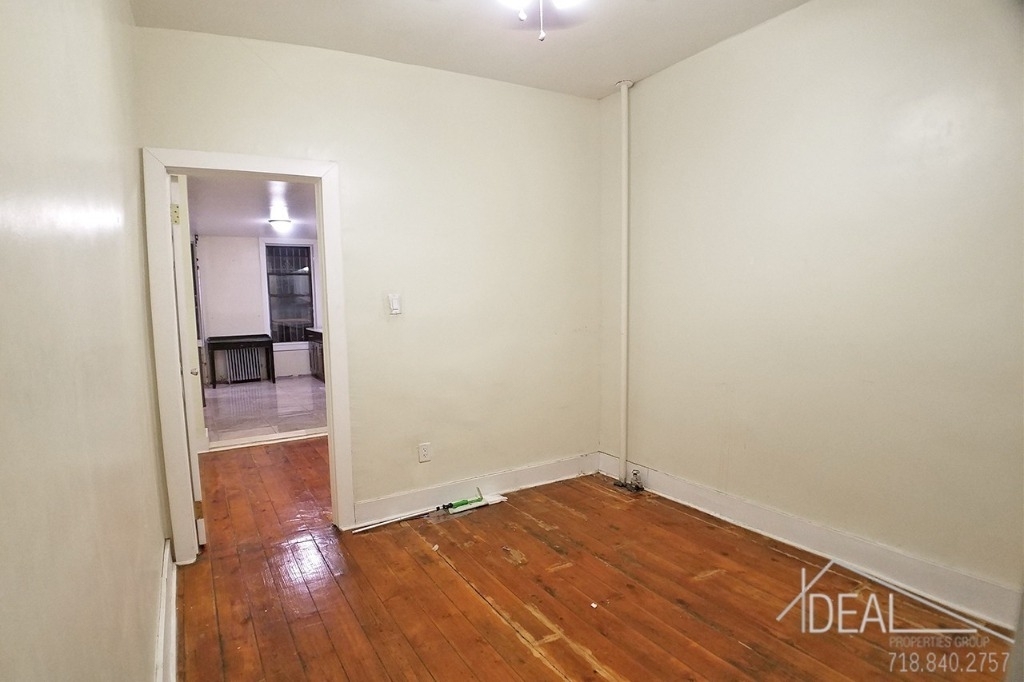 446 3rd Avenue - Photo 5