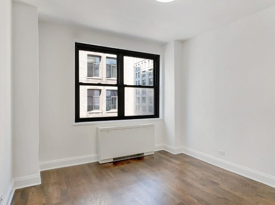 96 5th Avenue - Photo 3