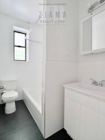 743 Empire Boulevard - Photo 4