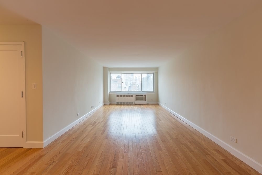 360 East 65th Street - Photo 3