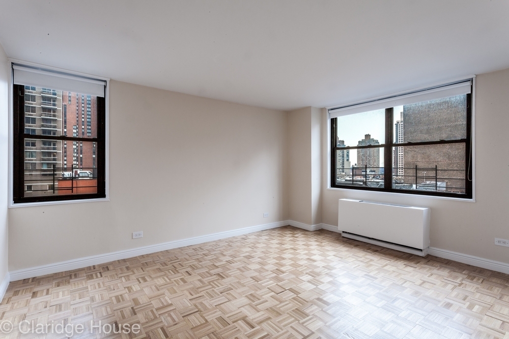 East 87 Street - Photo 4