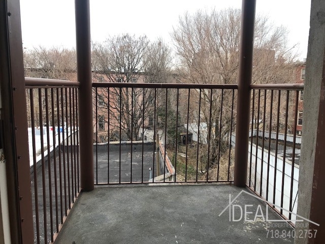 1157 Fulton Street - Photo 0