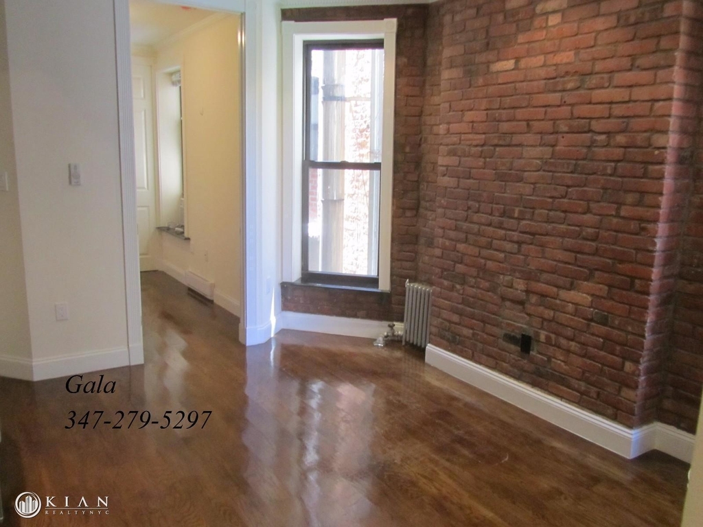 W 103rd St. - Photo 1