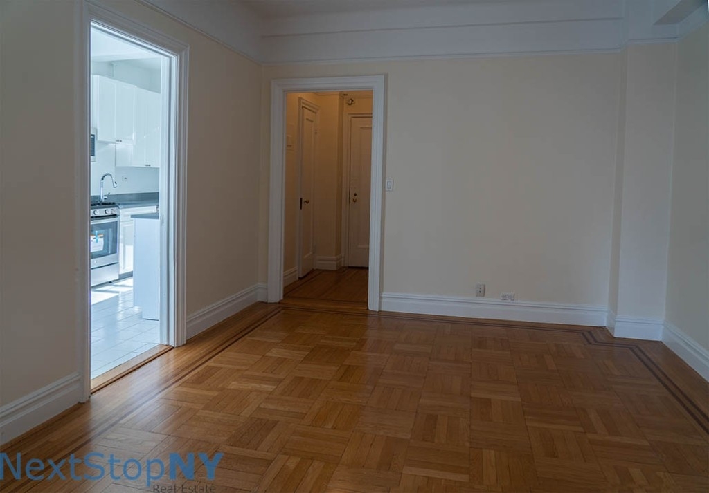 115 East 92nd Street - Photo 6