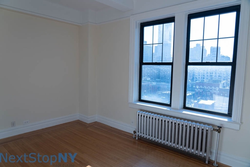 115 East 92nd Street - Photo 2