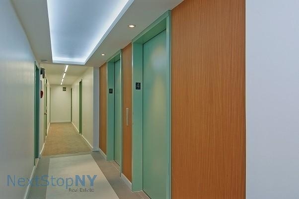 184 Lexington Avenue - Photo 2