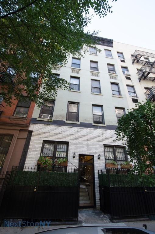 420 East 83rd Street - Photo 17