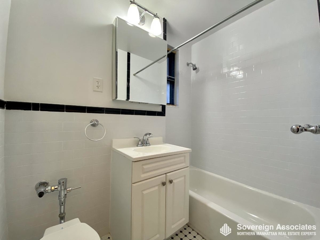 3640 Johnson Avenue - Photo 5