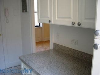 850 Amsterdam Avenue - Photo 2