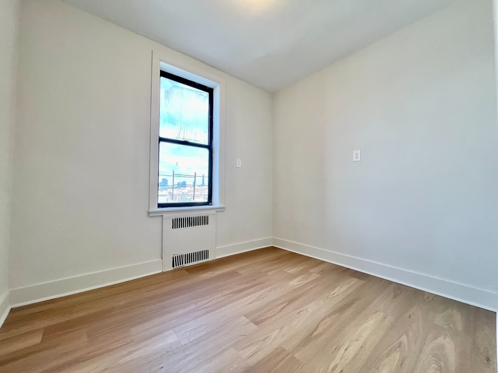 715 St Marks Avenue - Photo 12