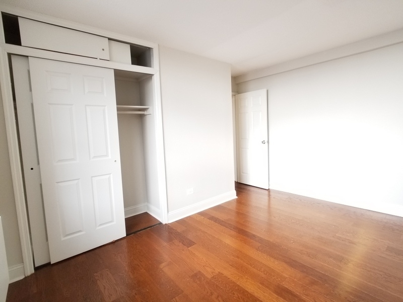 3333 Broadway - Photo 11