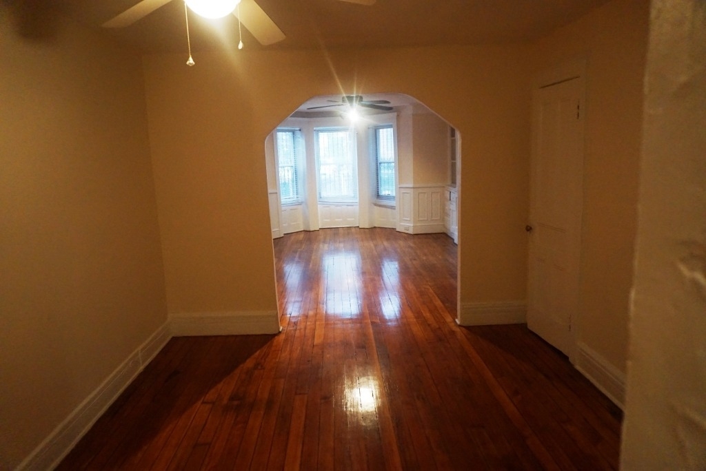 1284 Bergen Street - Photo 1