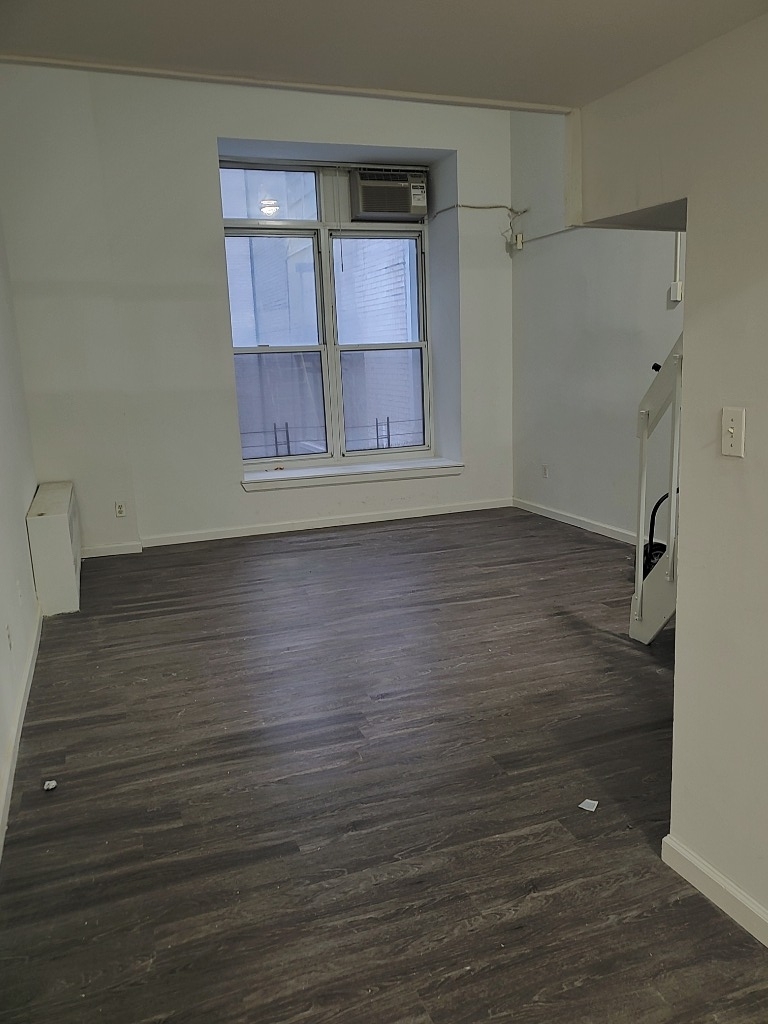 Fulton street 1 bed loft - Photo 0