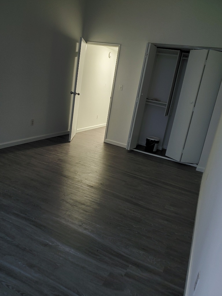 1 bed with terrace Fulton street!!! - Photo 3