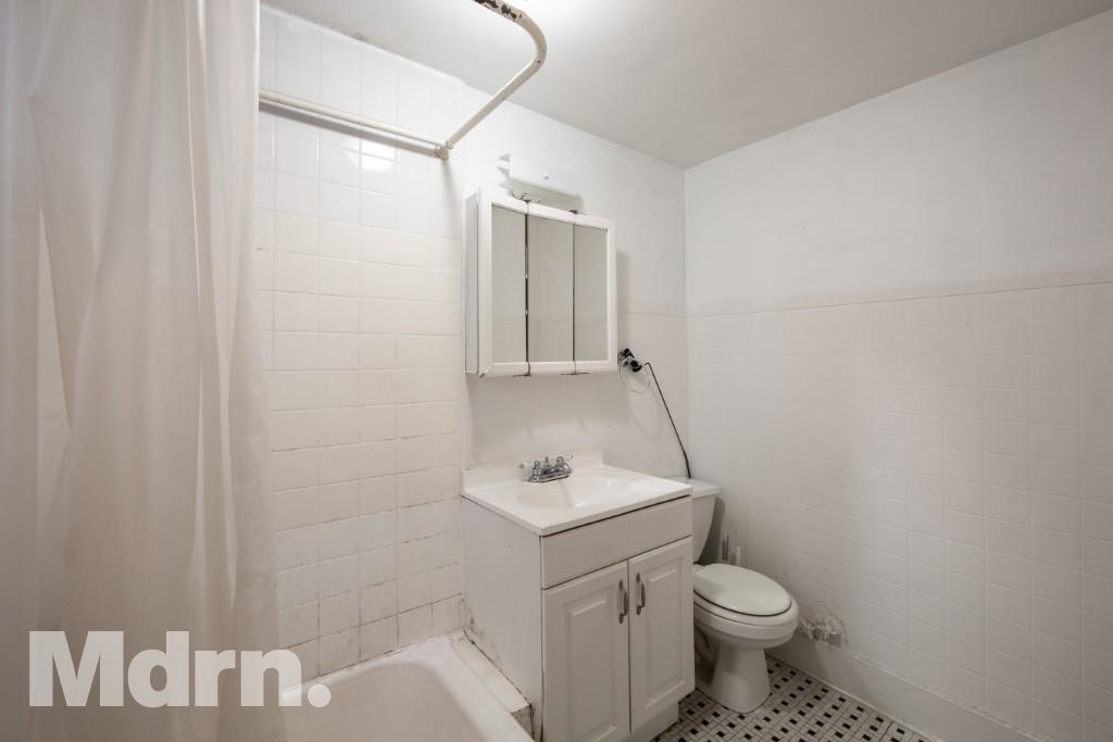 374 Eighth Avenue - Photo 5