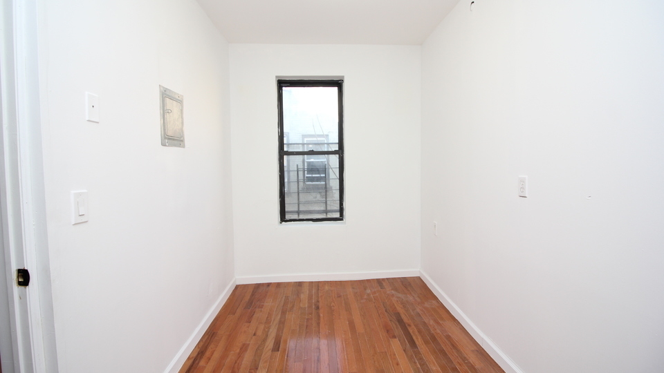 1633 nostrand ave - Photo 6