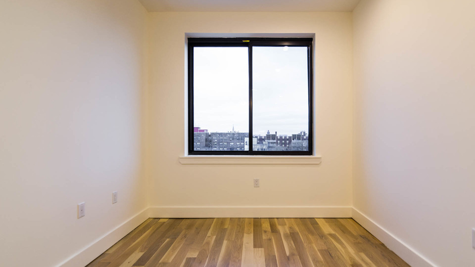 818 Lexington Ave - Photo 1