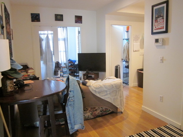 555 Graham Avenue - Photo 13