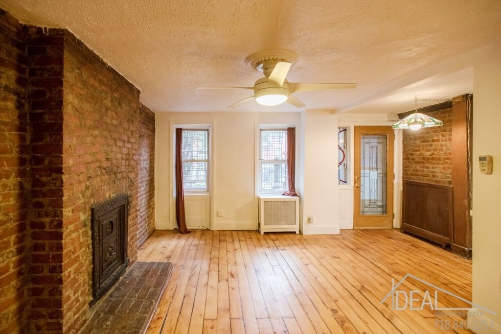 209A Wyckoff Street - Photo 0