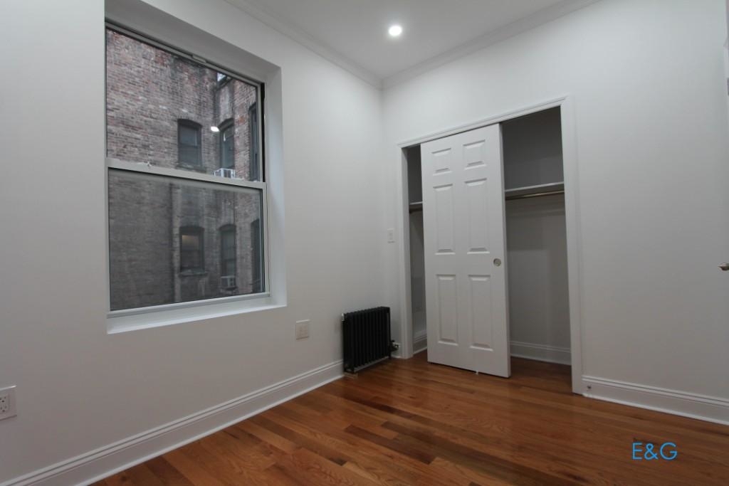 565 West 175th Street - Photo 9