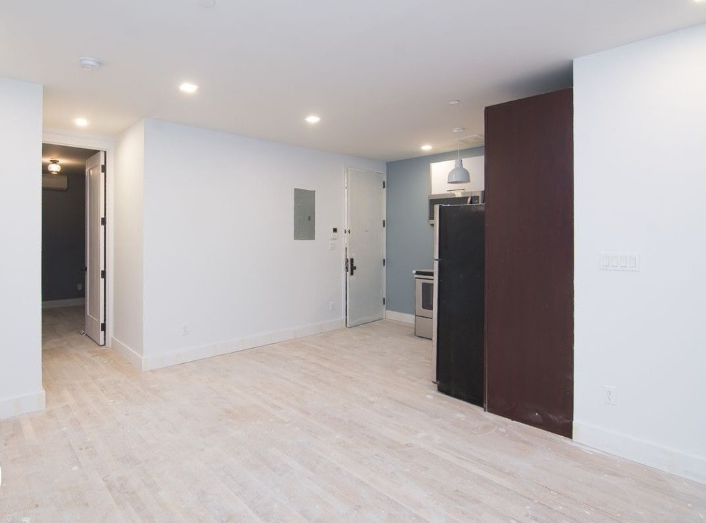 84	East 52nd - Photo 0