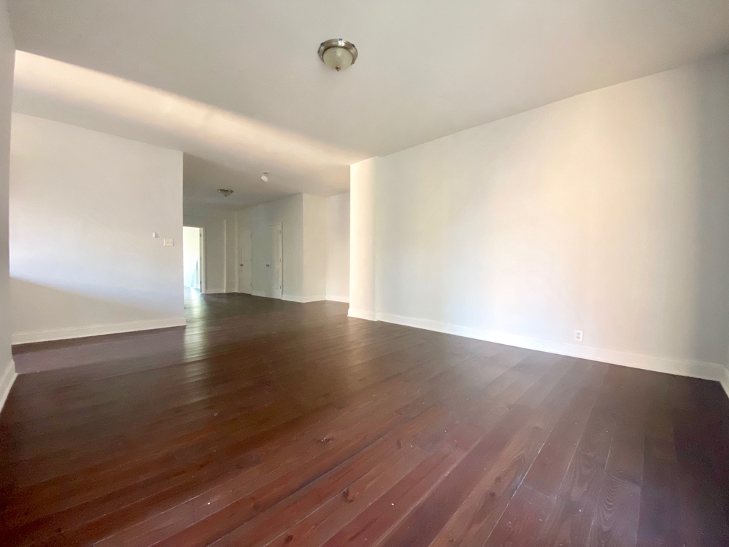 500 Ocean Avenue - Photo 2