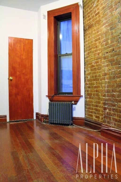 434 East 76th Street - Photo 0