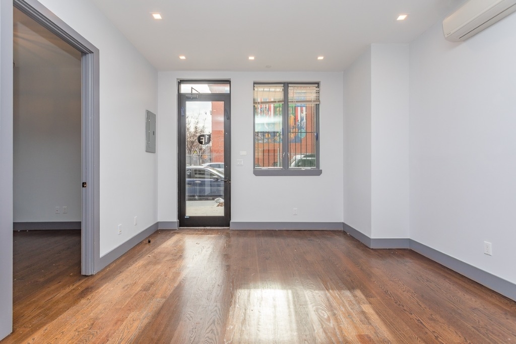 168 Stuyvesant Avenue - Photo 8