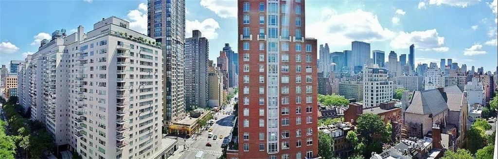 165 East 66th Street - Photo 7