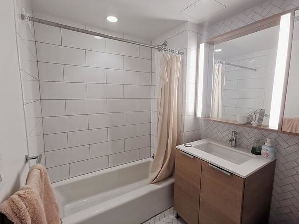 625 West 57th Street - Photo 2