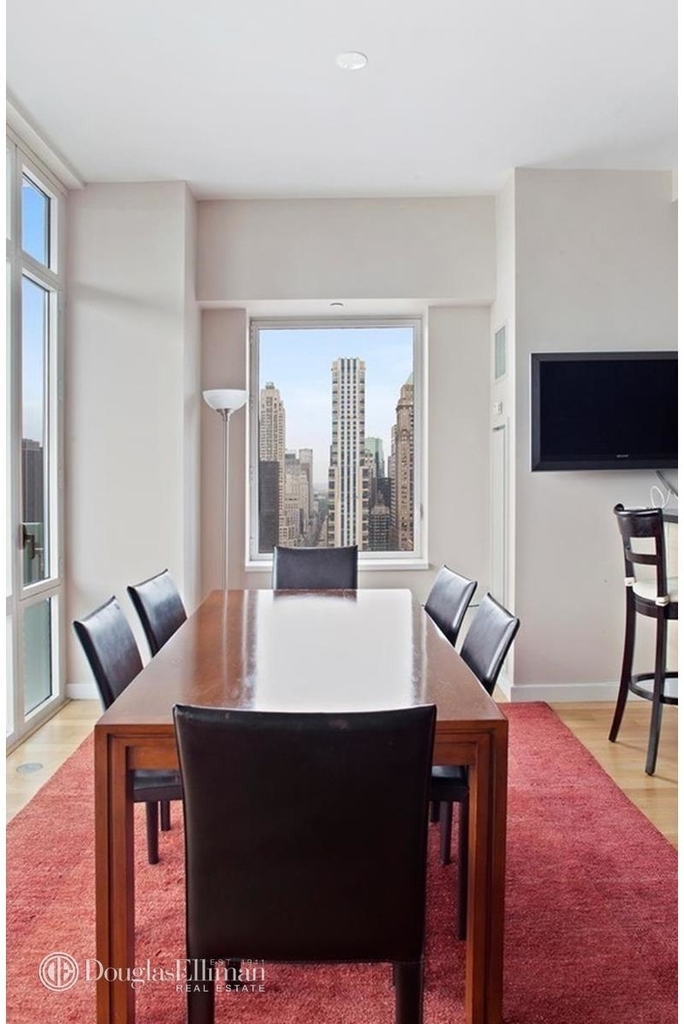 325 Fifth Avenue - Photo 5