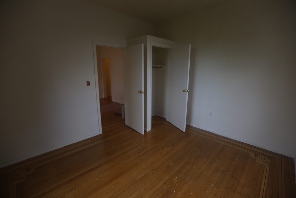 203 Underhill Ave. - Photo 2