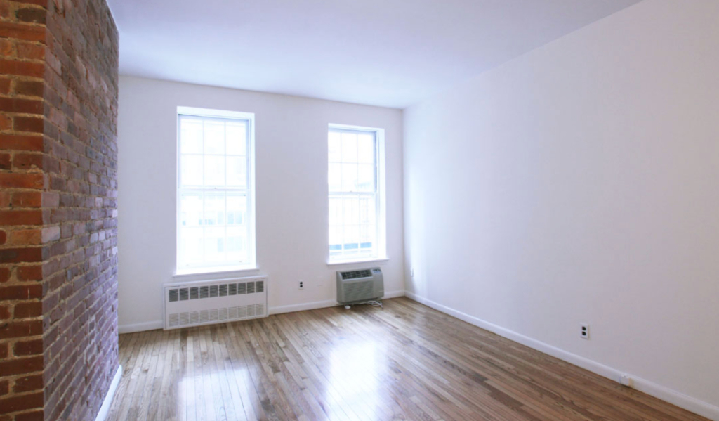 1812 Second Avenue - Photo 1