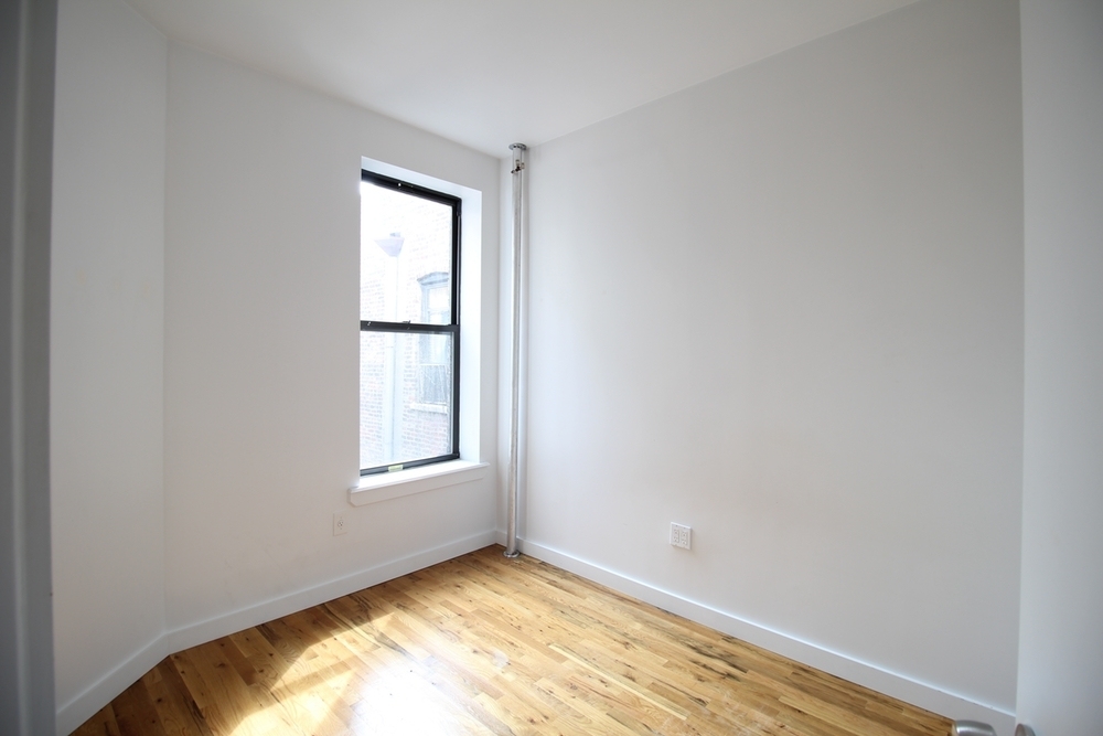 528 west 152nd street - Photo 3